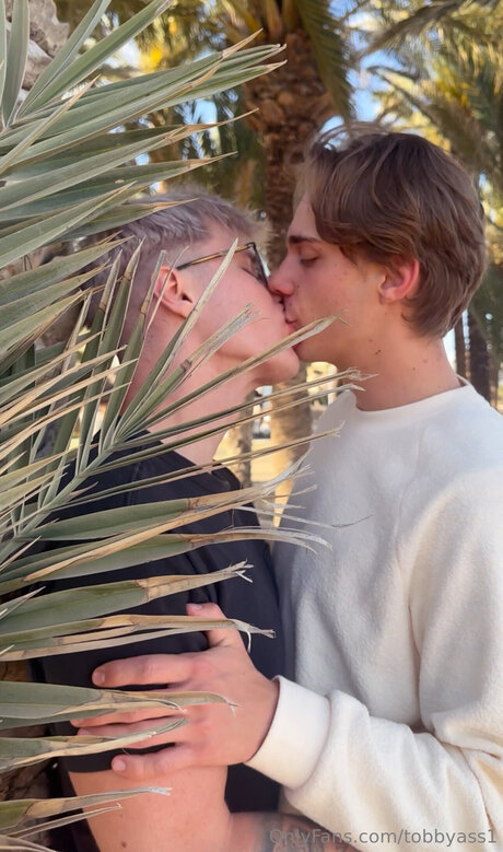 Tobbyass1 xxx star du porno galerie