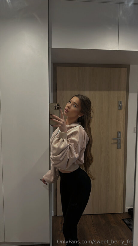 Sweet Berry Free sexe star du porno image