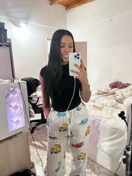 Sweetaprill haut modèle photos