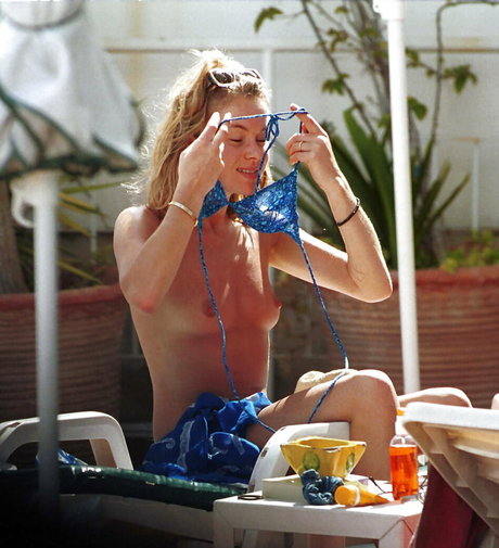 enceintes soumises onlyfans nus hd image