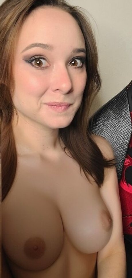 ASMR Fakes star du porno nue collection