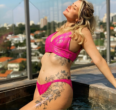 Marcela McGowan meilleure star du porno image