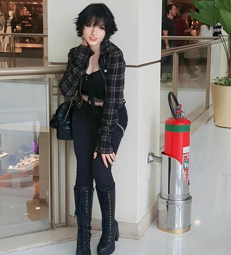 fans de monstres uniquement nu sympa images