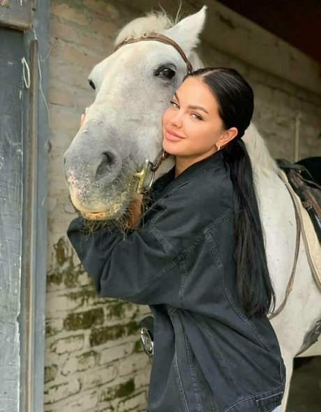 angelicalena actrice sexy img