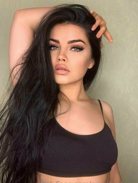 angelicalena actrice adulte des photos