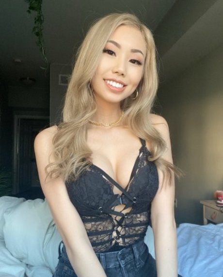 adolescent maigre onlyfans porno érotique galerie