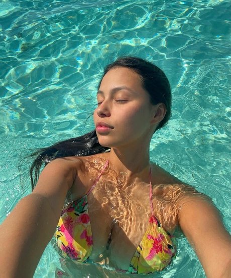 Fiona Barron actrice hd galeries