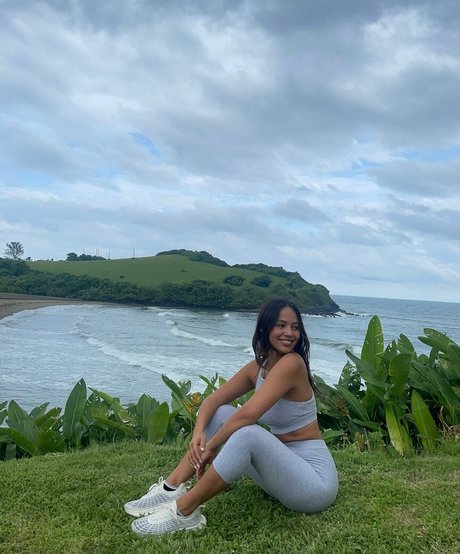 Fiona Barron modèle sympa des photos