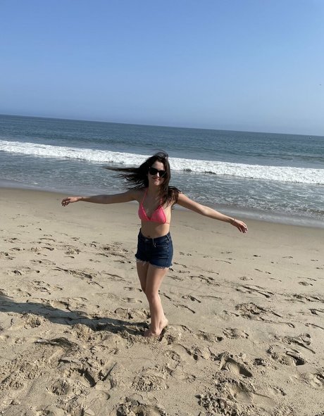 Laura Marano meilleure actrice des photos