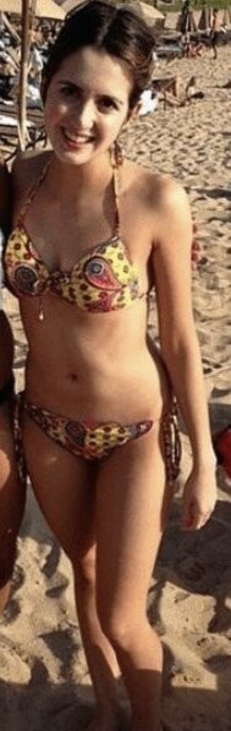 Laura Marano étoile xxx des photos