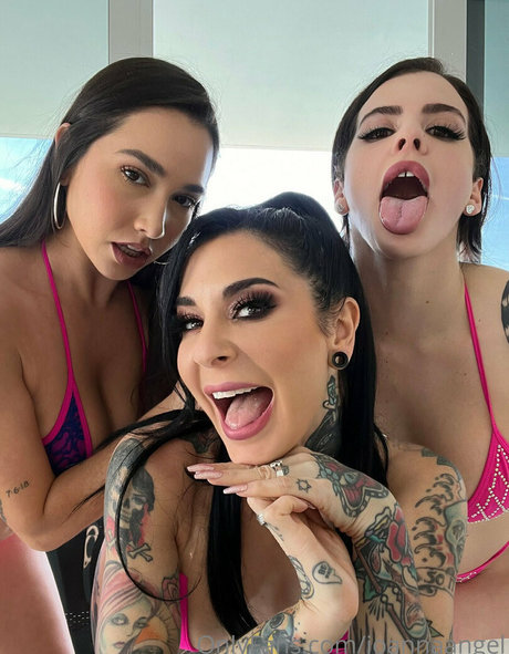 fétichisme des pieds ébène onlyfans chaud joli galeries