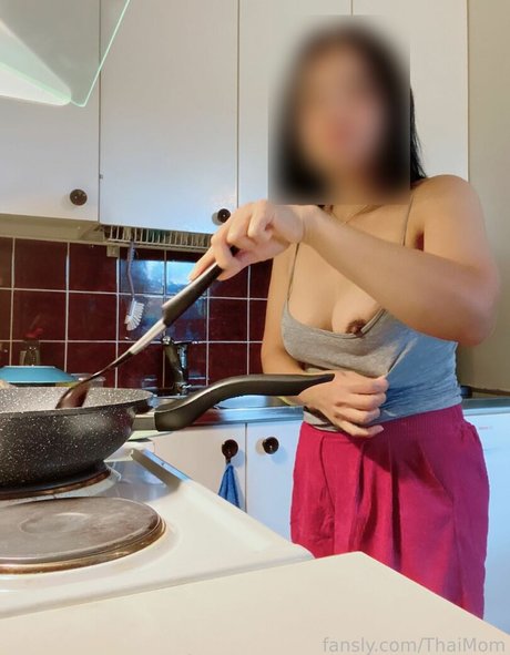 ThaiMom star du porno img