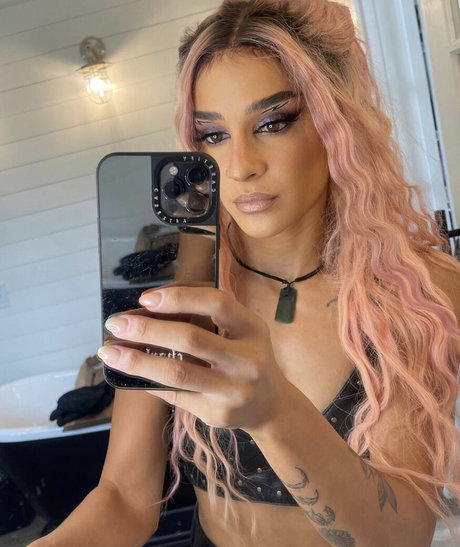 joi uniquementfans top magnifique image