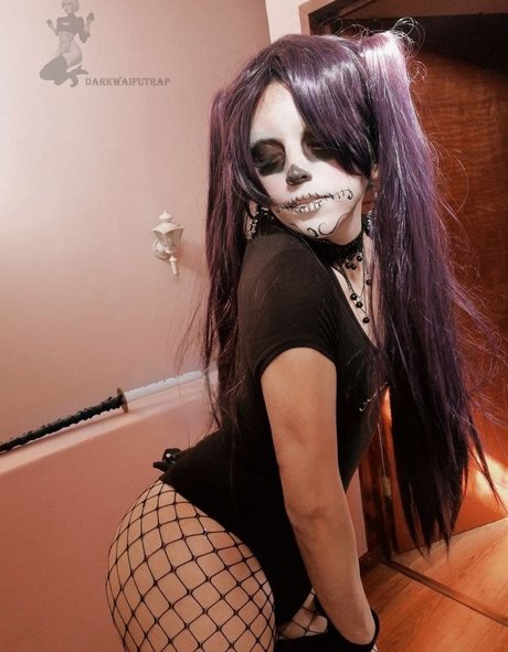 DarkWaifuTrap étoile parfaite img