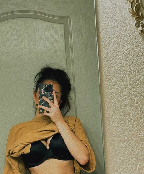 Bianca Sotelo modèle sexy photos