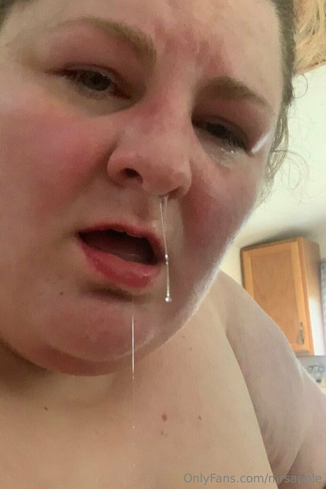 mrsapple actrice parfaite galeries