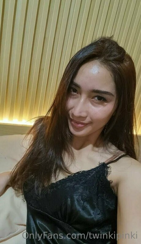 pom-pom girl nue onlyfans exclusif sympa des photos