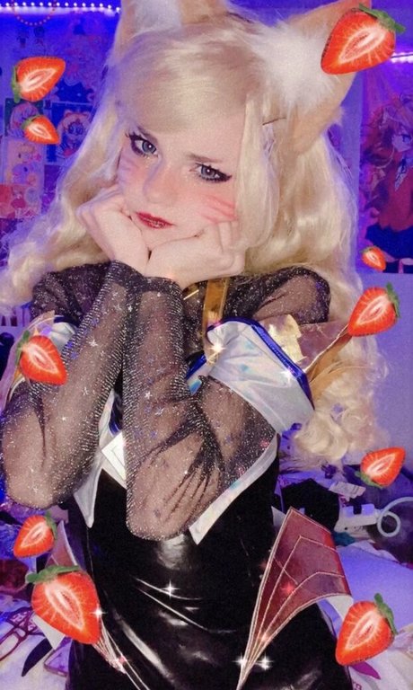 Stardustcos étoile exclusive des photos