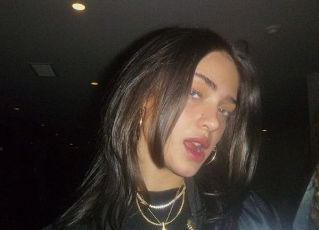 Luna Blaise star du porno sexy des photos