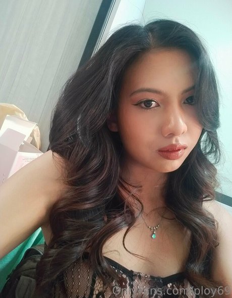 ploy69 modèle artistique galerie