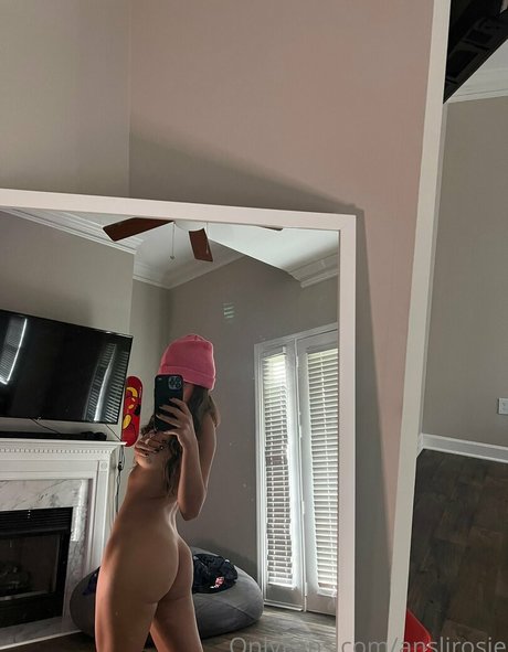 Anslirosie modèle hd des photos