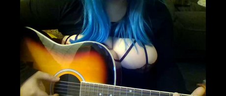 trio à gros seins onlyfans exclusif photo