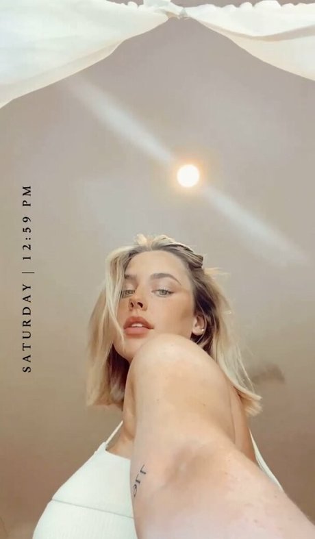 Tahlia A actrice nue image