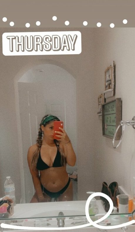 Julia Olivia étoile sympa img