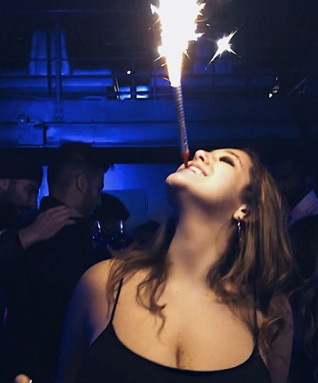 bubble butt onlyfans exclusif chaud photo