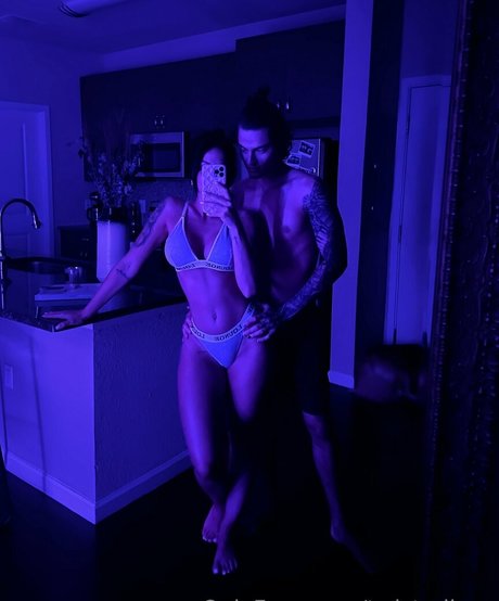 Duda Castro star du porno gratuit photos