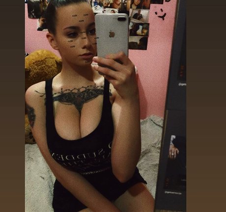 en direct uniquement pour les fans sympa pornographique img