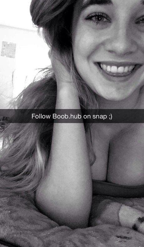 cul écarté onlyfans meilleur nu img