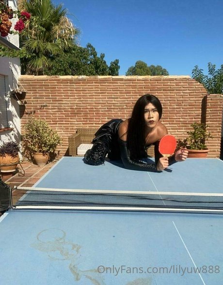 ts lilyuw88 star du porno xxx photos