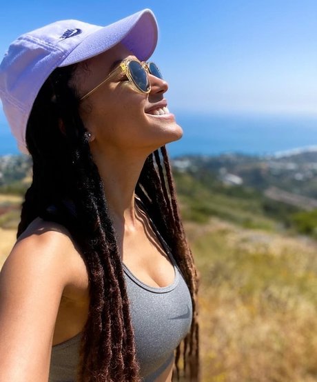 Andy Allo xxx star du porno des photos