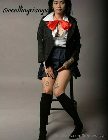 freeninastar étoile de l'art archive