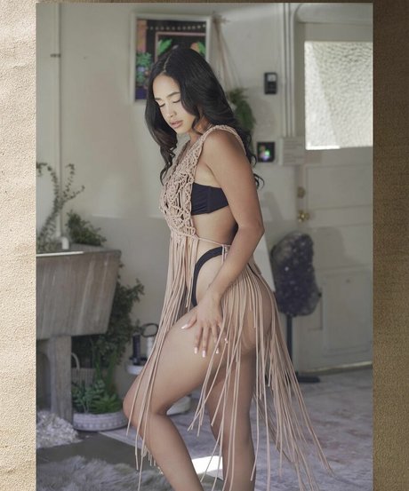 fellation asiatique onlyfans nu érotique des photos