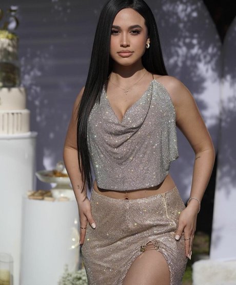 modèles uniquementfans hd sympa img