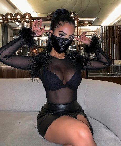 Aneeqa Farid modèle de sexe img