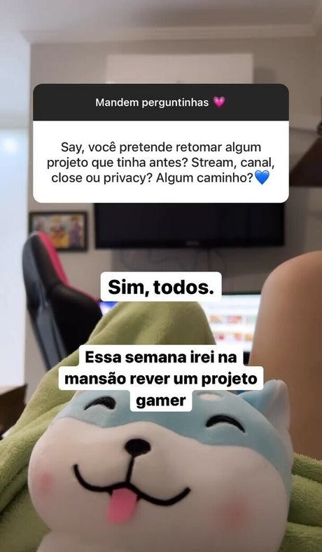 Sayuri Mattar modèle sexy images