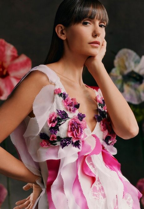 Nina Dobrev haut étoile collection