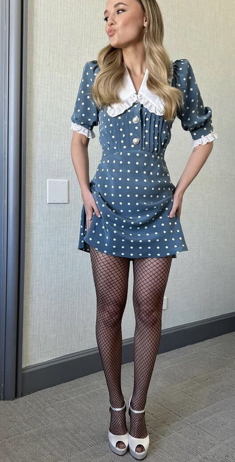 Madison Iseman star du porno sexy des photos