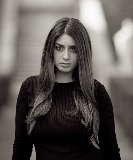 Giusy Piazza star du porno galerie