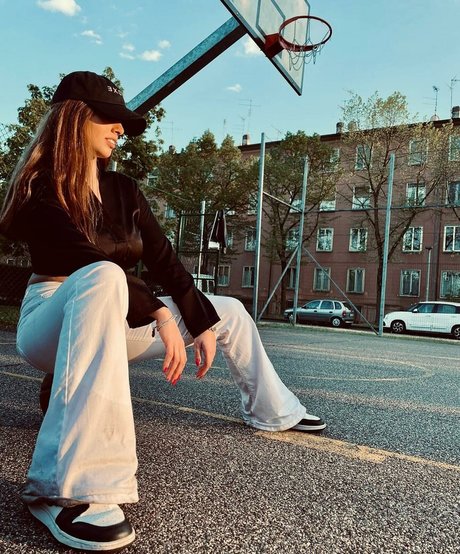 fans de gros seins asiatiques uniquement nu sympa img