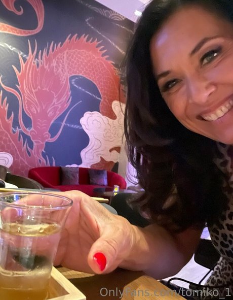 plage seins nus onlyfans belle nue archive