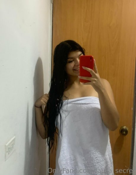 laura secret actrice hd images