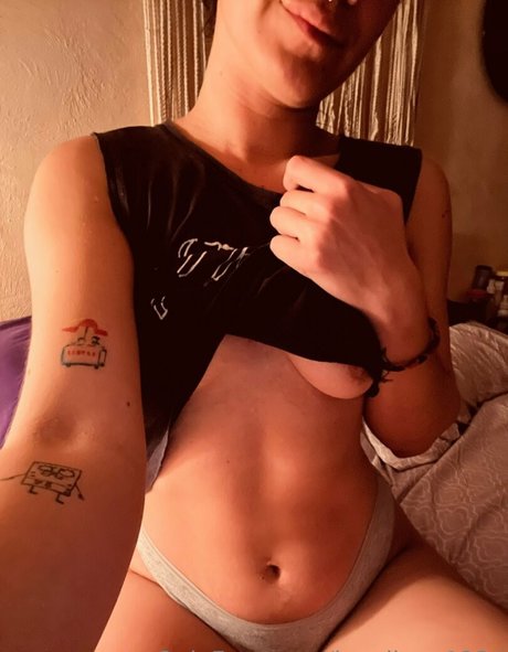 petite ébène onlyfans belle érotique image
