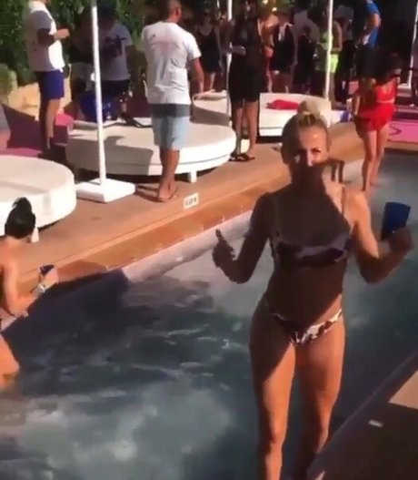 Leah Williamson modèle de haute qualité galerie