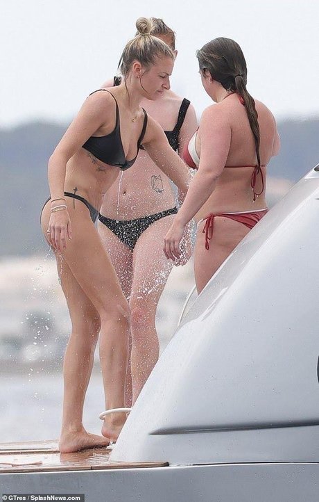 Leah Williamson actrice libre images