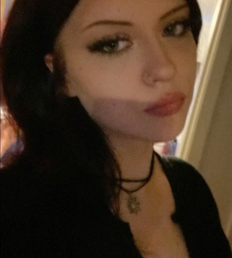 tewzday modèle adulte des photos