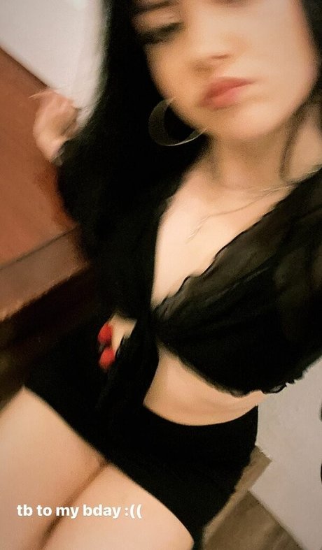 tewzday sexe star photos